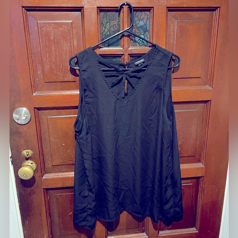 Torrid long black tank with criss cross neck design